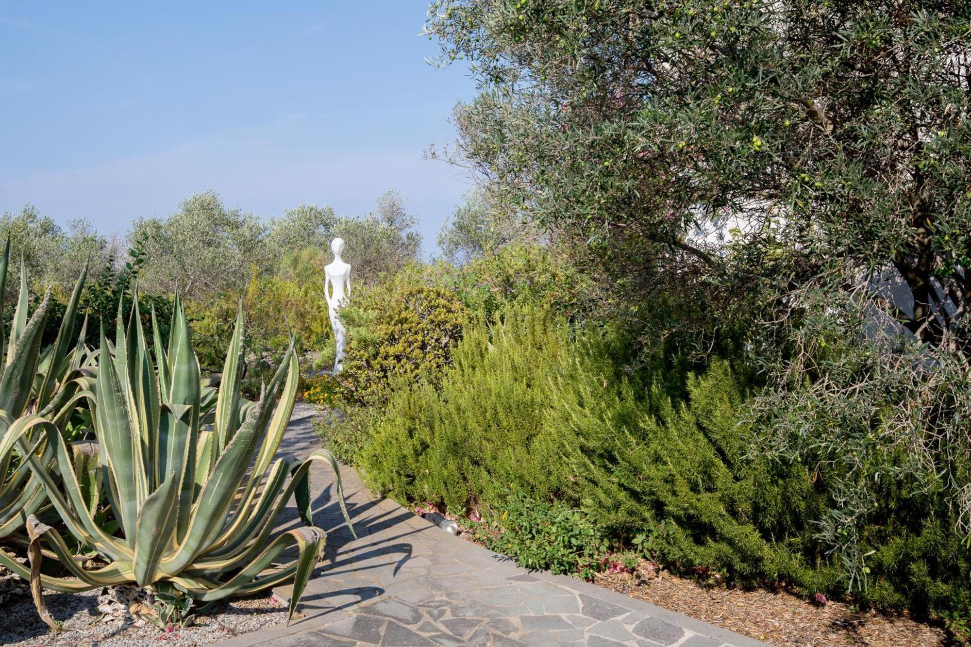 Sealight Villa Lipari - Vista E Piscina ภายนอก รูปภาพ